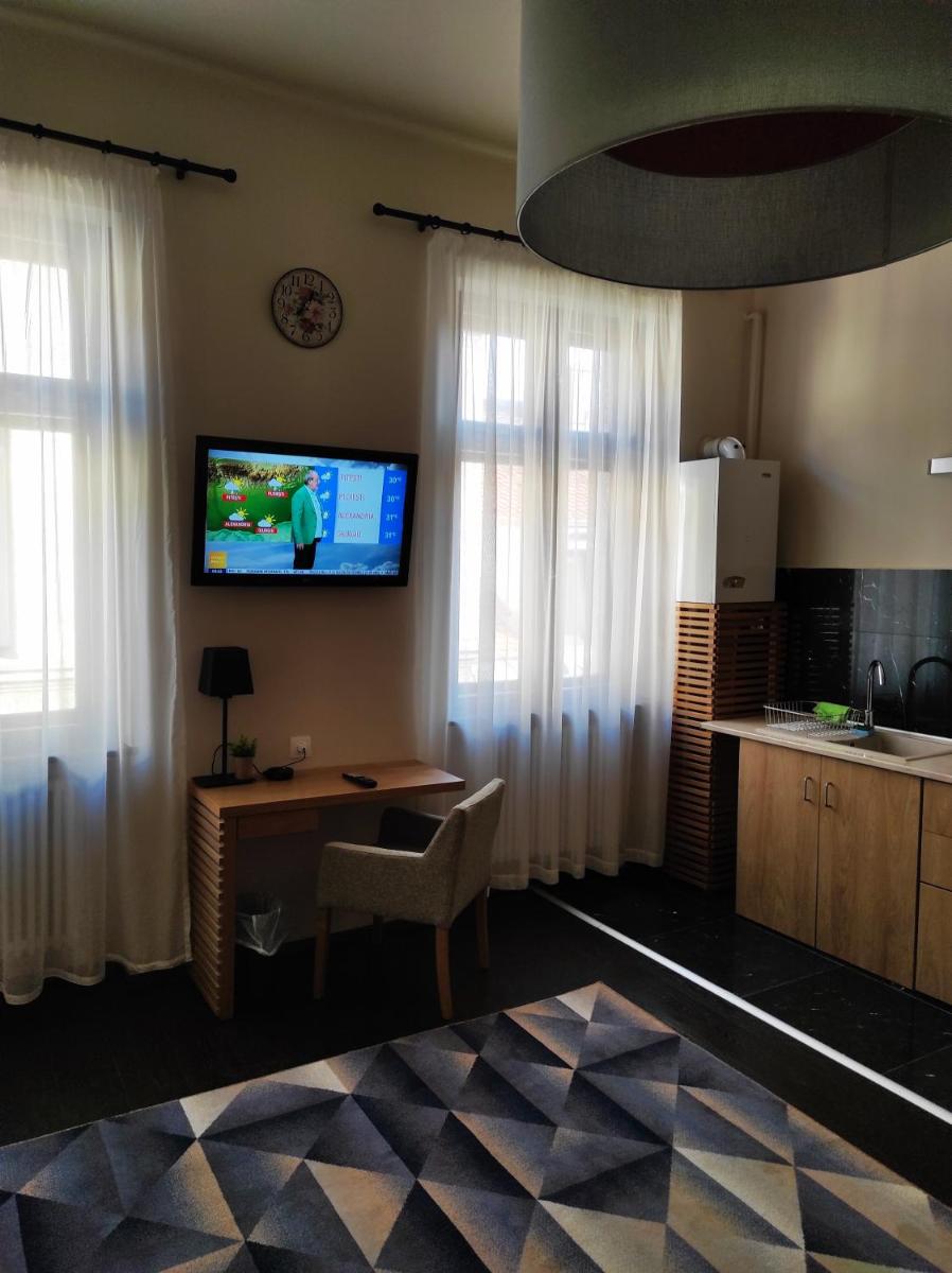 Robi Studio - Housity