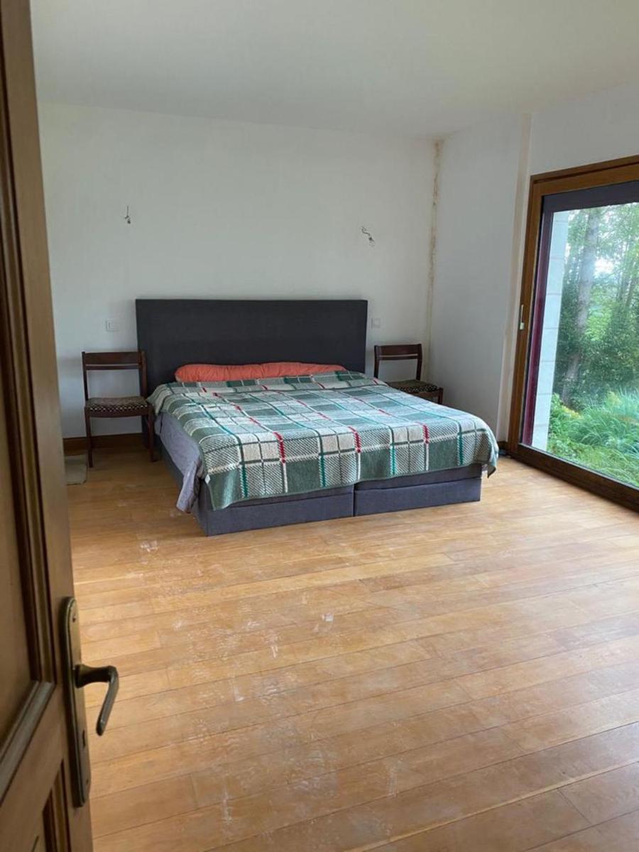 Maison de caractere a Mouterre Silly avec grand jardin - Housity
