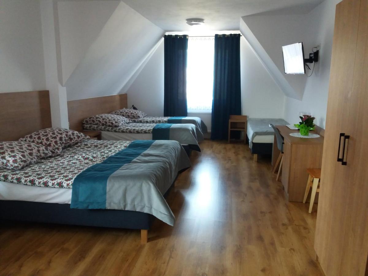 Dziadkowiec - Housity