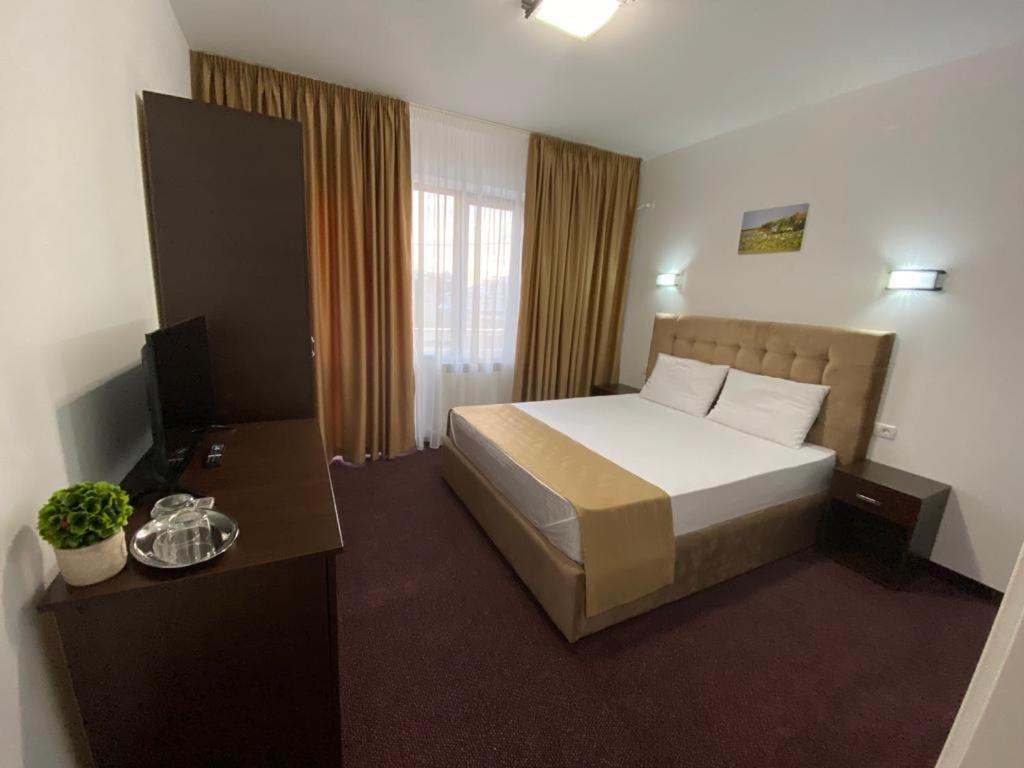 Prestige House - Housity