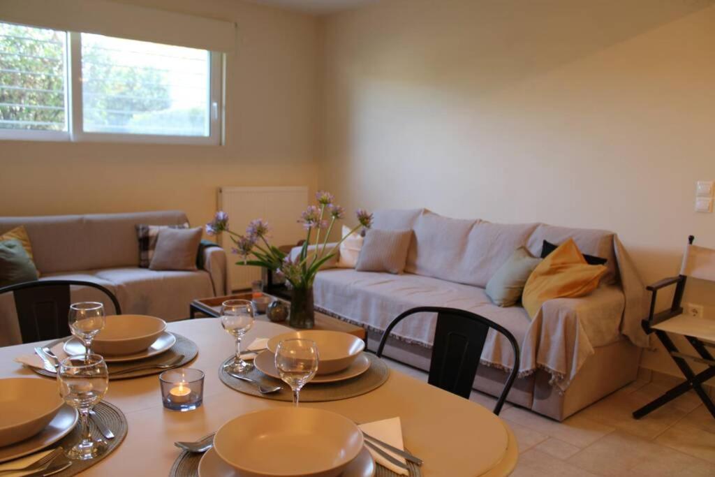 Aretis St Apartment - Housity