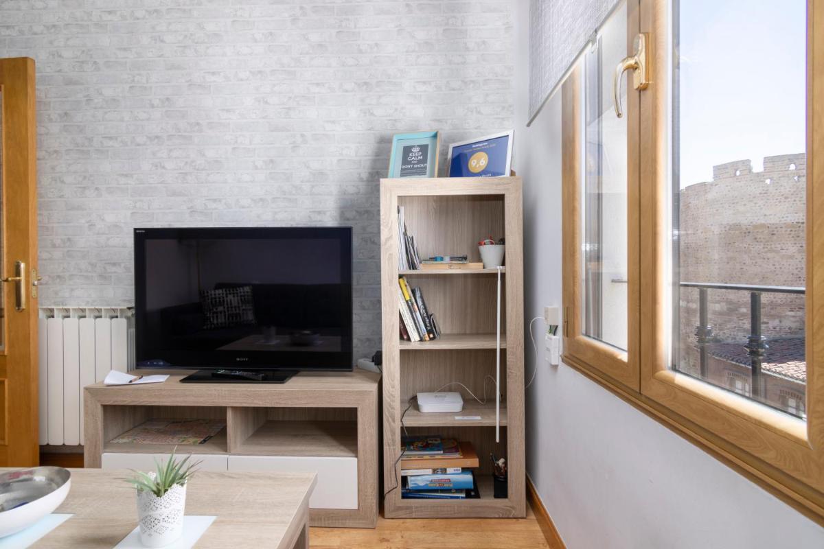 Apartamento La Muralla - leonapartamentos - Housity