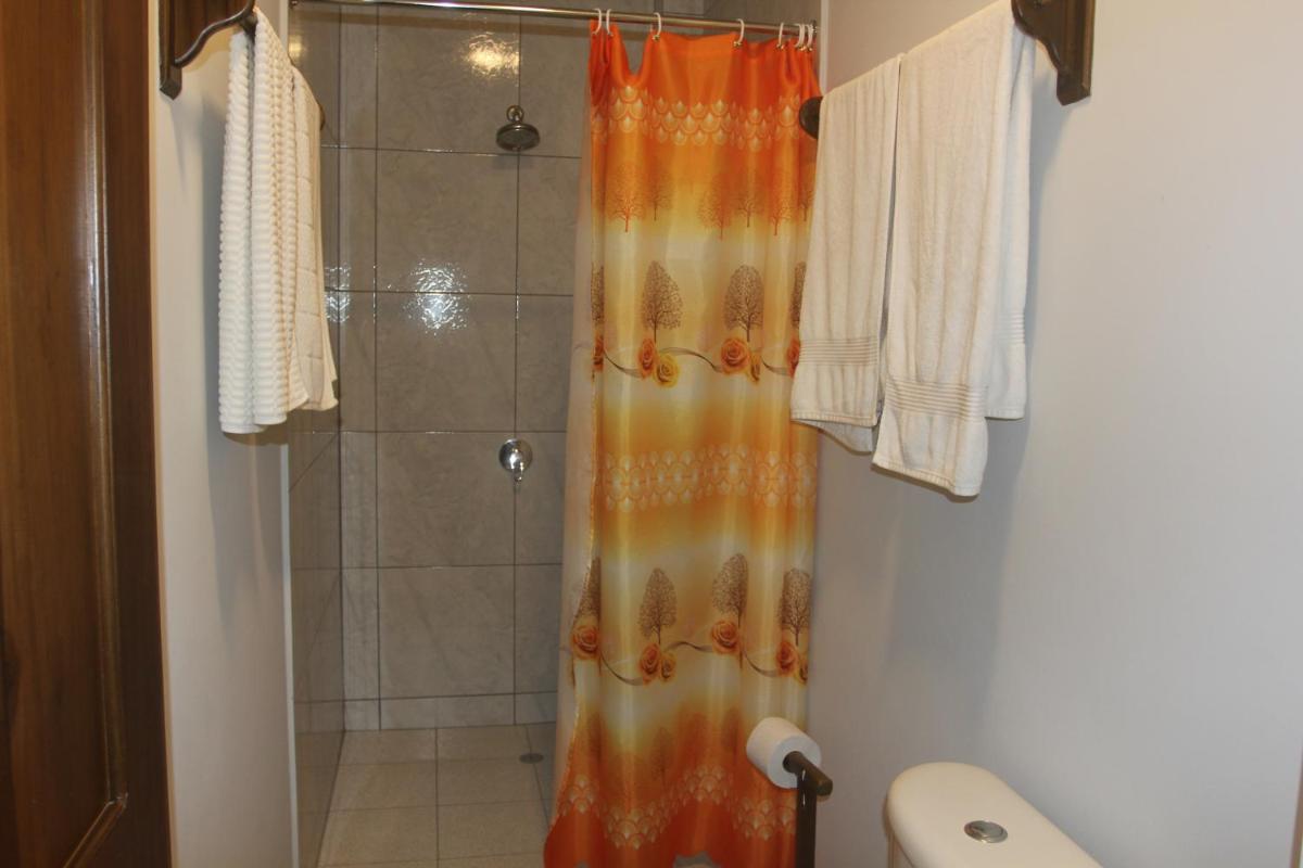 El Ocaso oceanfront apartment - Housity