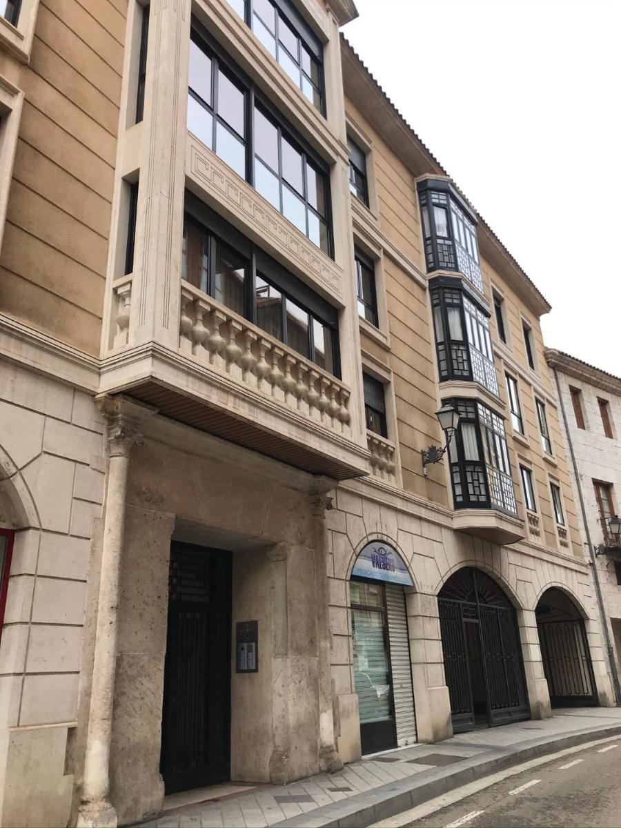 Las 5 Bes- Estudio bed&breakfast - Housity