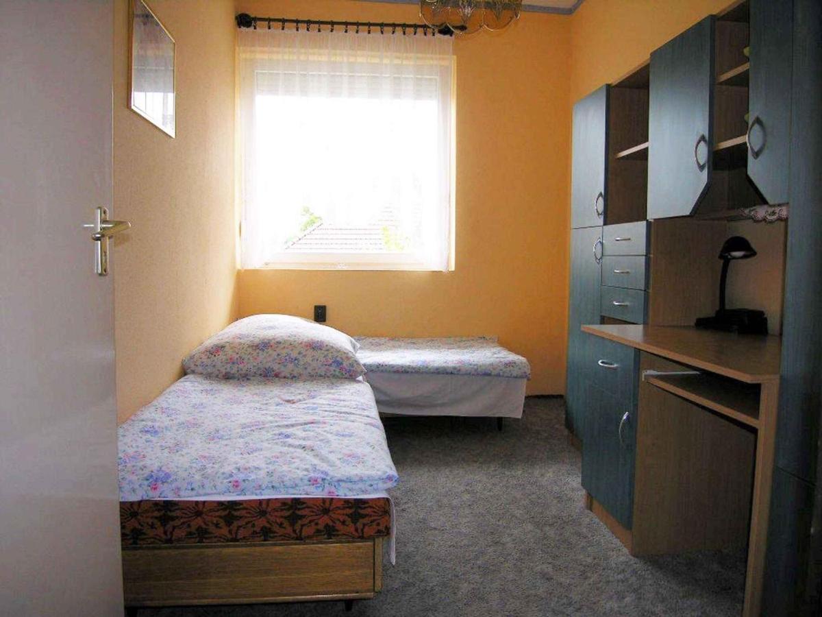 Holiday home Balatonlelle/Balaton 19083 - Housity