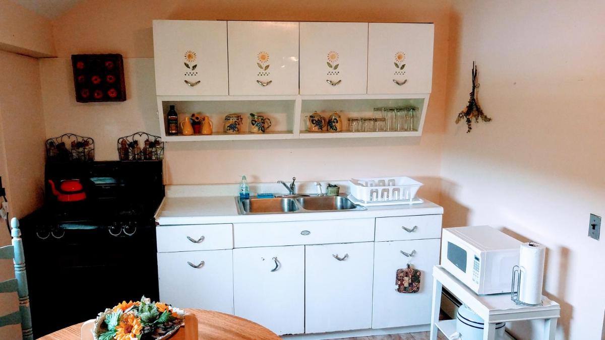 The Open Door Scenic Apartment in Jefferson NY - Housity