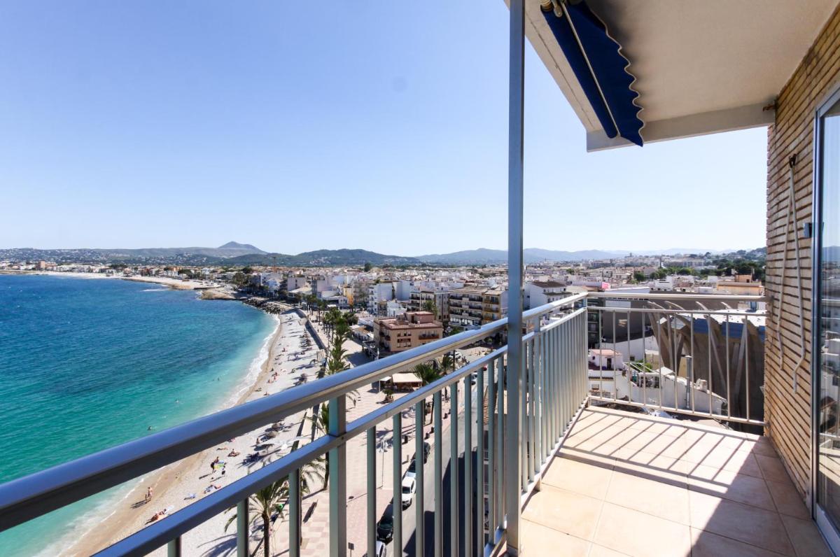 Apartamento con vistas Cala Bandida - Housity