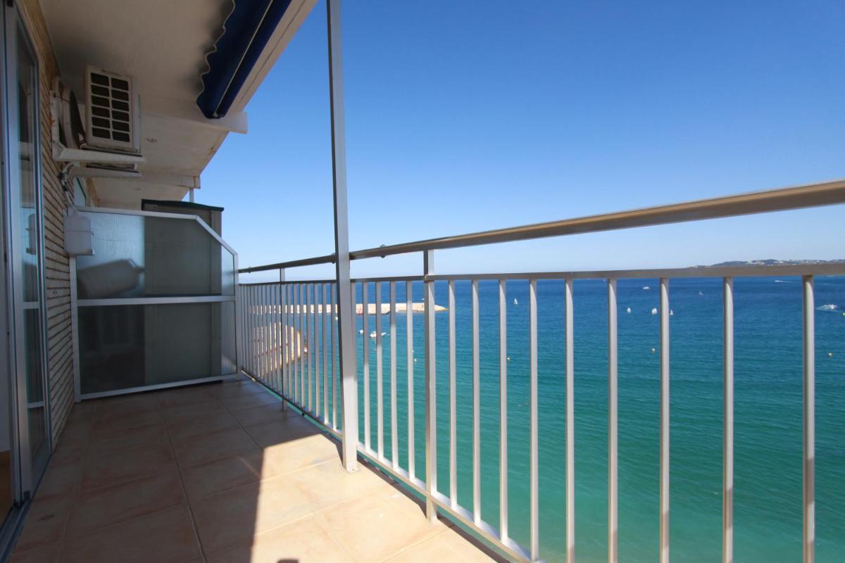 Apartamento con vistas Cala Bandida - Housity