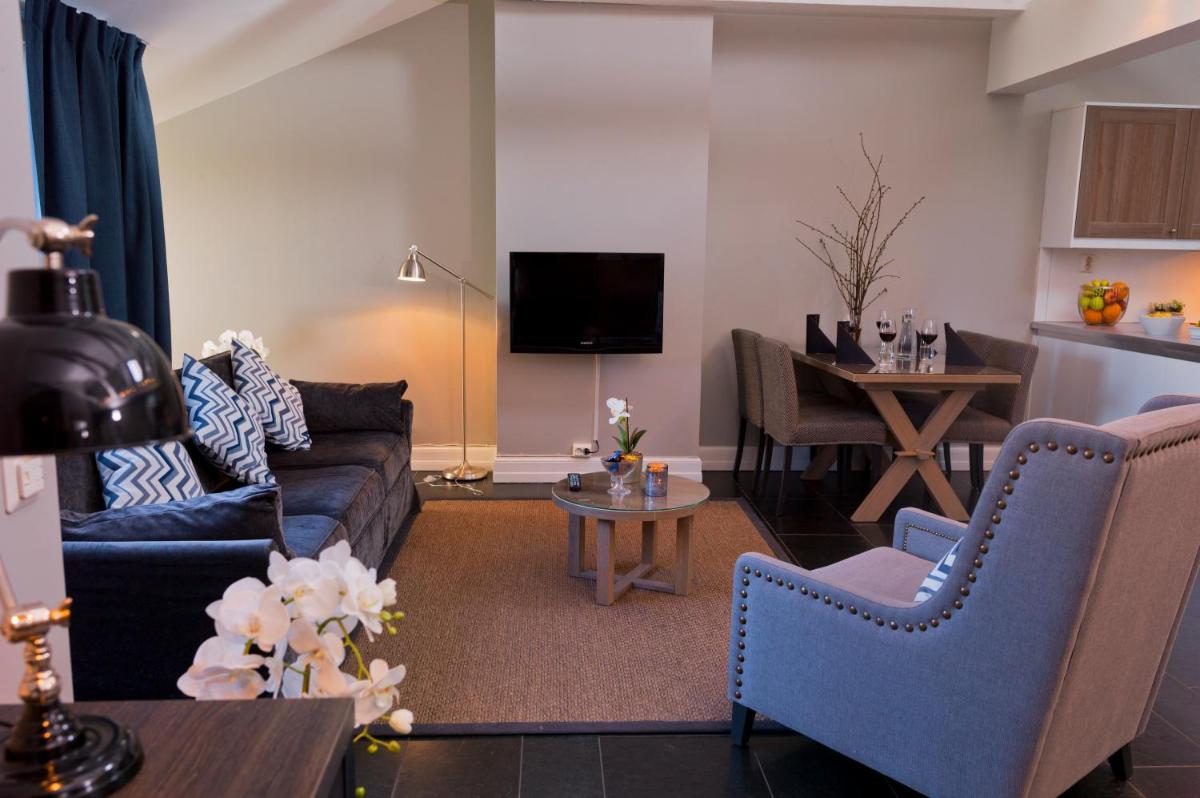 Frogner House - Slottsparken - Housity