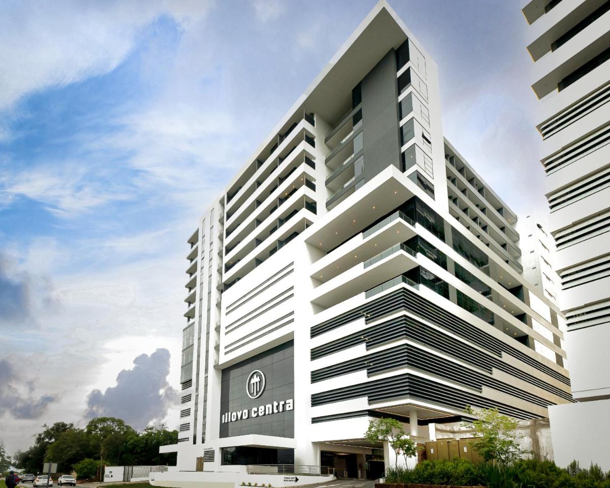 Reserved Suites Illovo - Housity