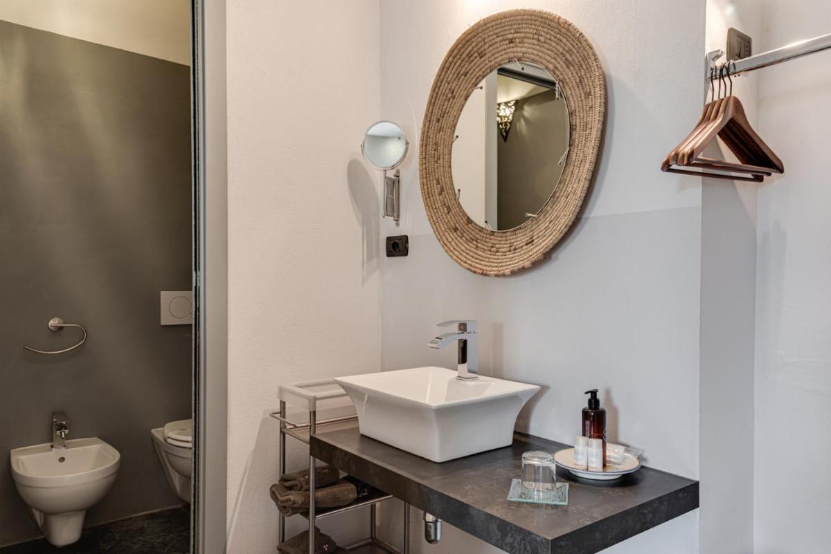 Vedetta Townhouse - camere e appartamenti nel centro storico by Be Vedetta - Housity