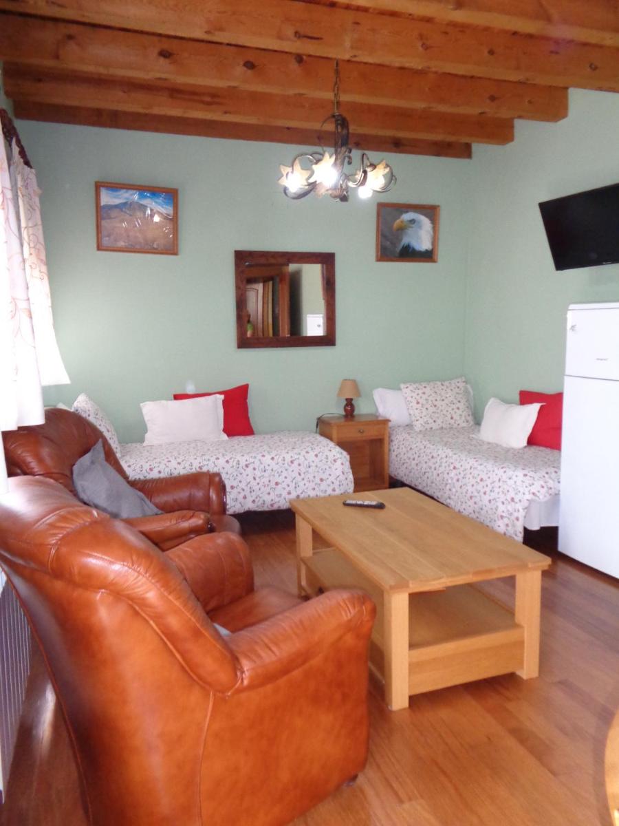 HOTEL RURAL LA ROMEROSA - Housity