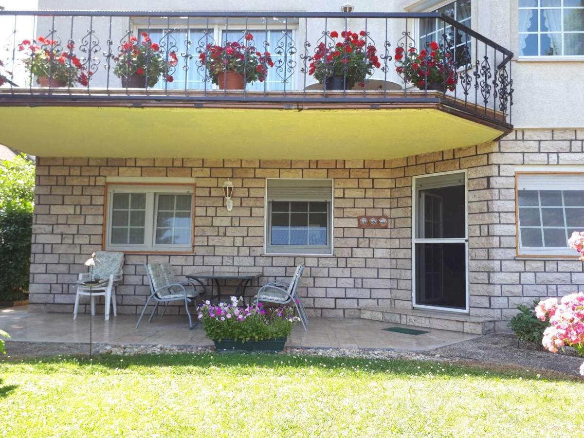 The Pearl of the Danube Bend - Regina Apartman - Housity