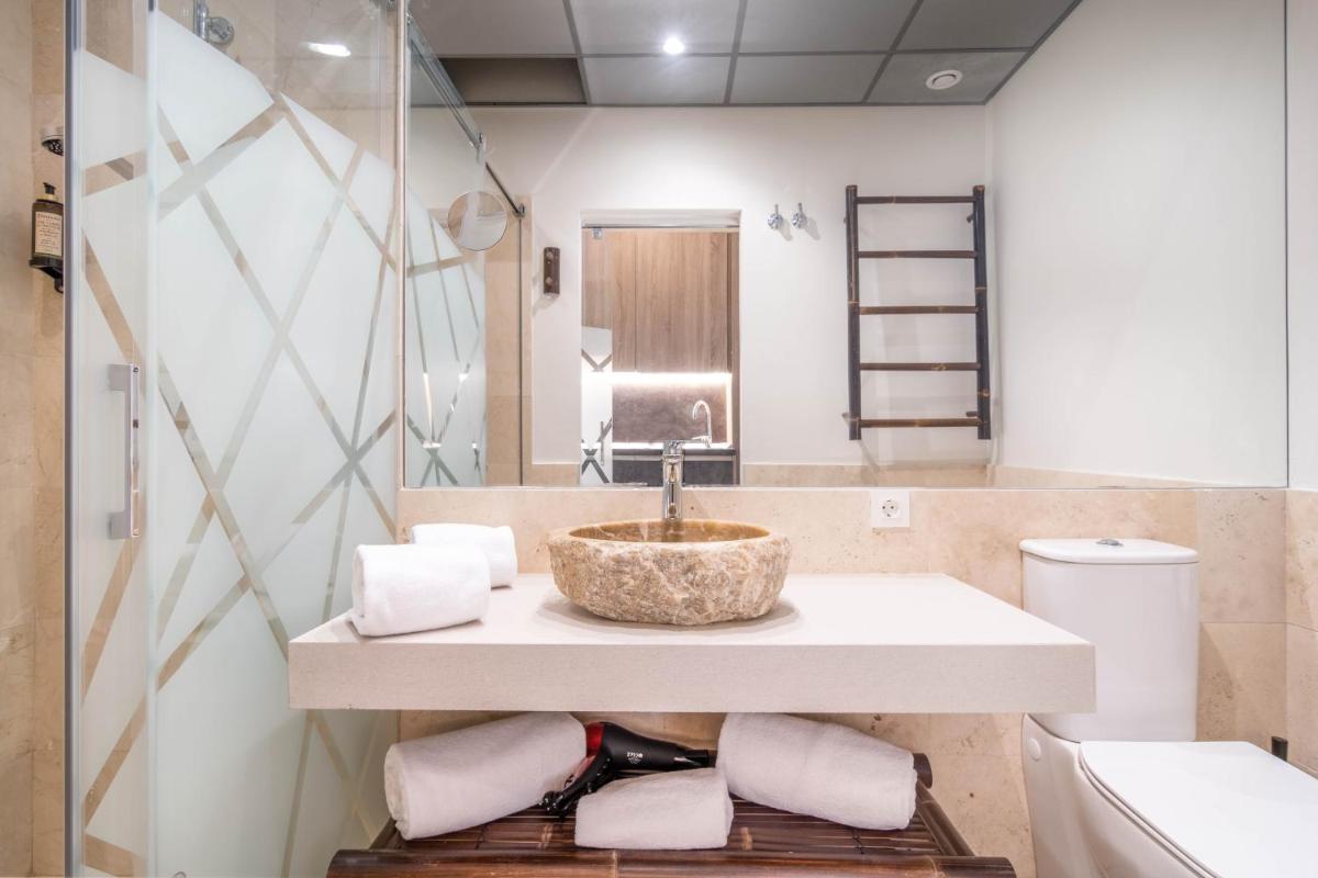 Tarifa Suites by QHotels - Housity