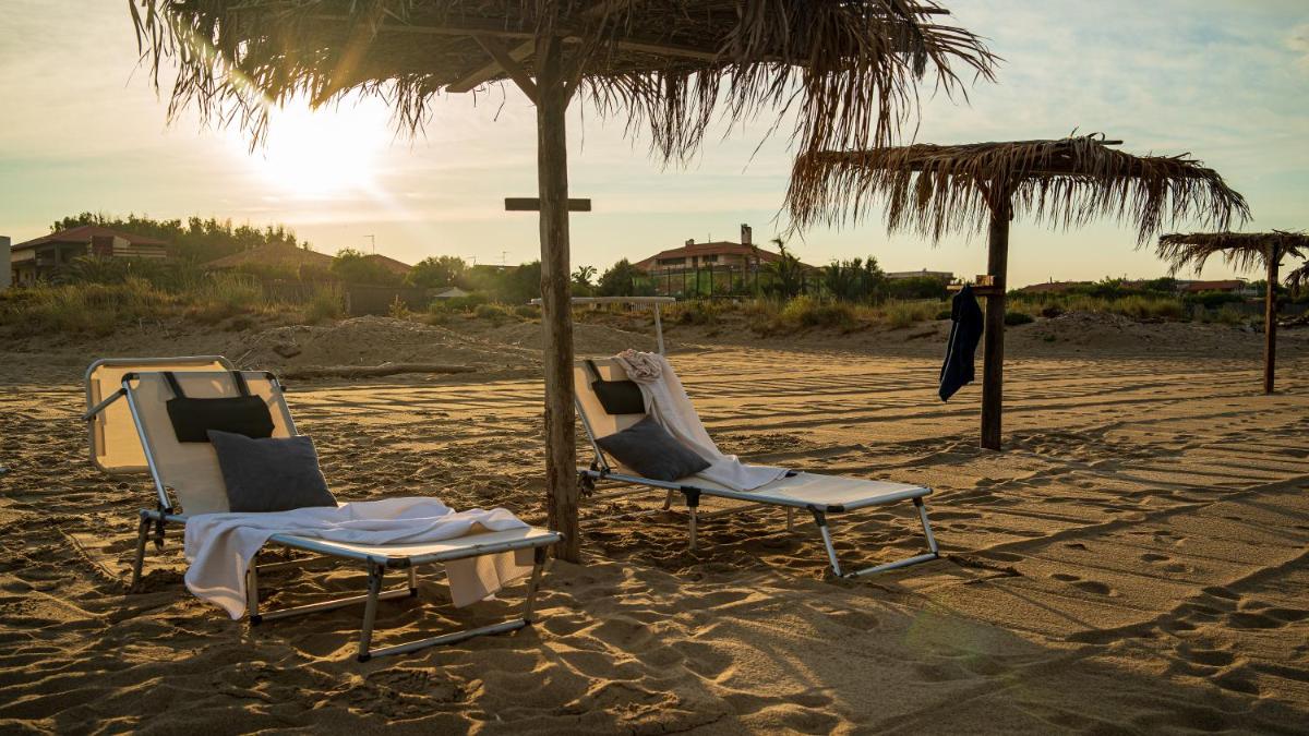 San Leonardo with private beach - Housity