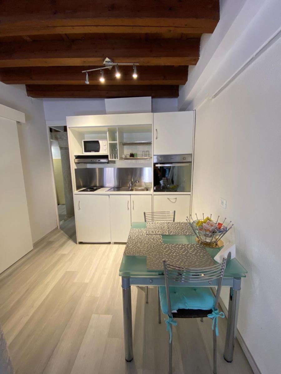 LN HOMES VENICE - San Marco Canal View - Housity