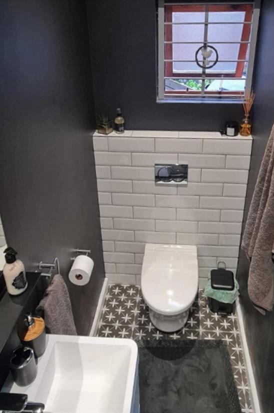 Pillow & Fern - Housity