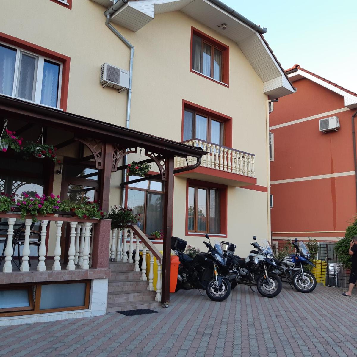 Pensiunea Olimp - Housity