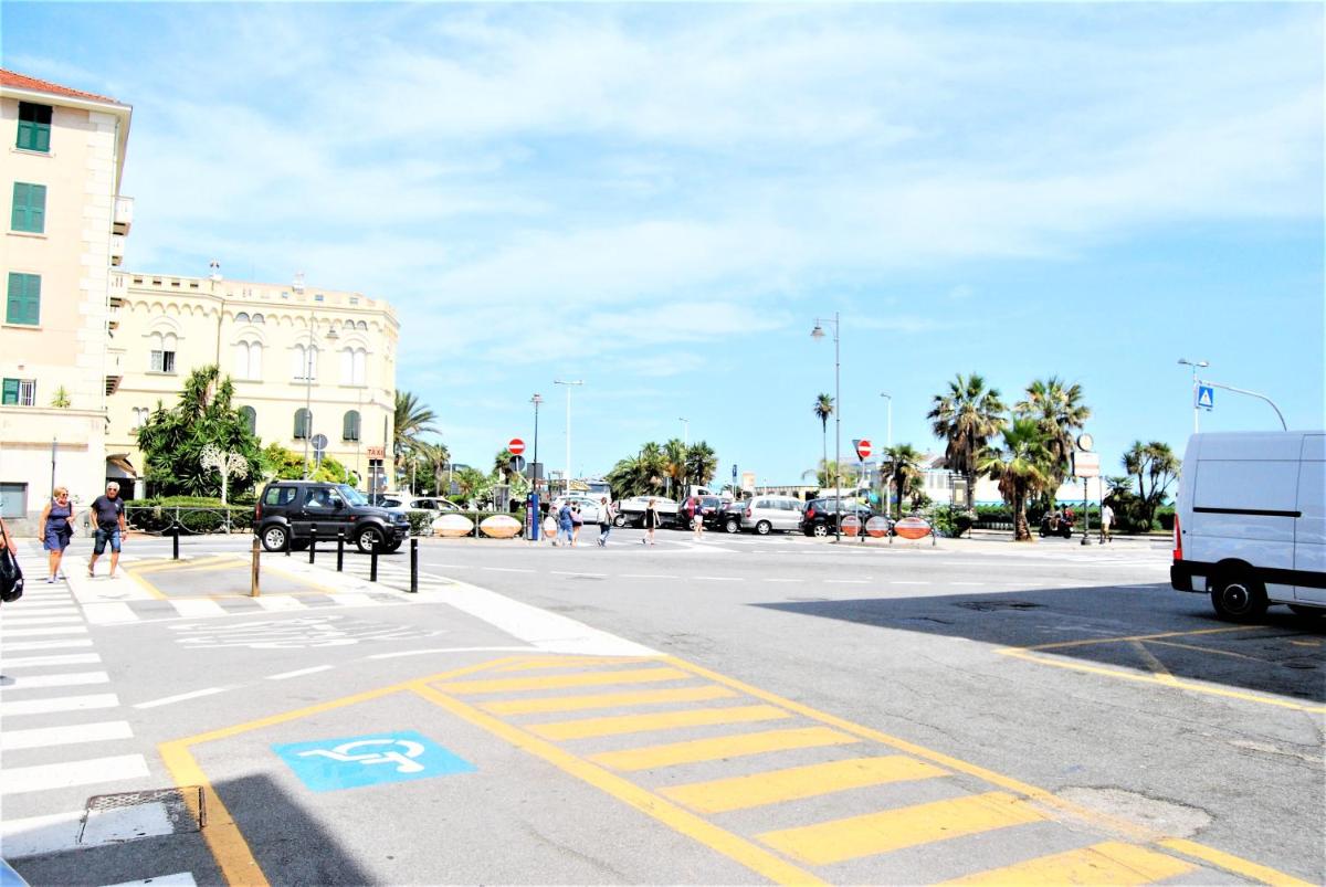 Portobello's - Work is Vacation - Housity