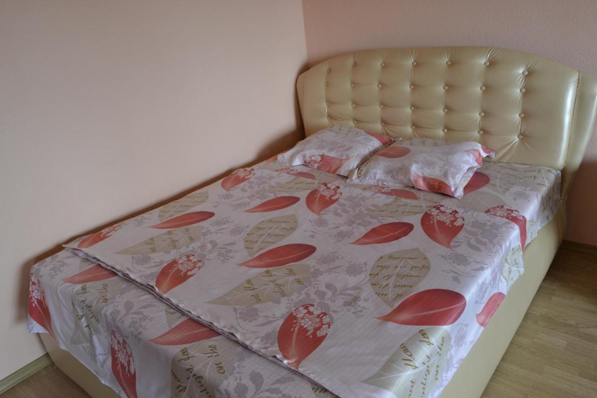 Studio Apartments - Housity