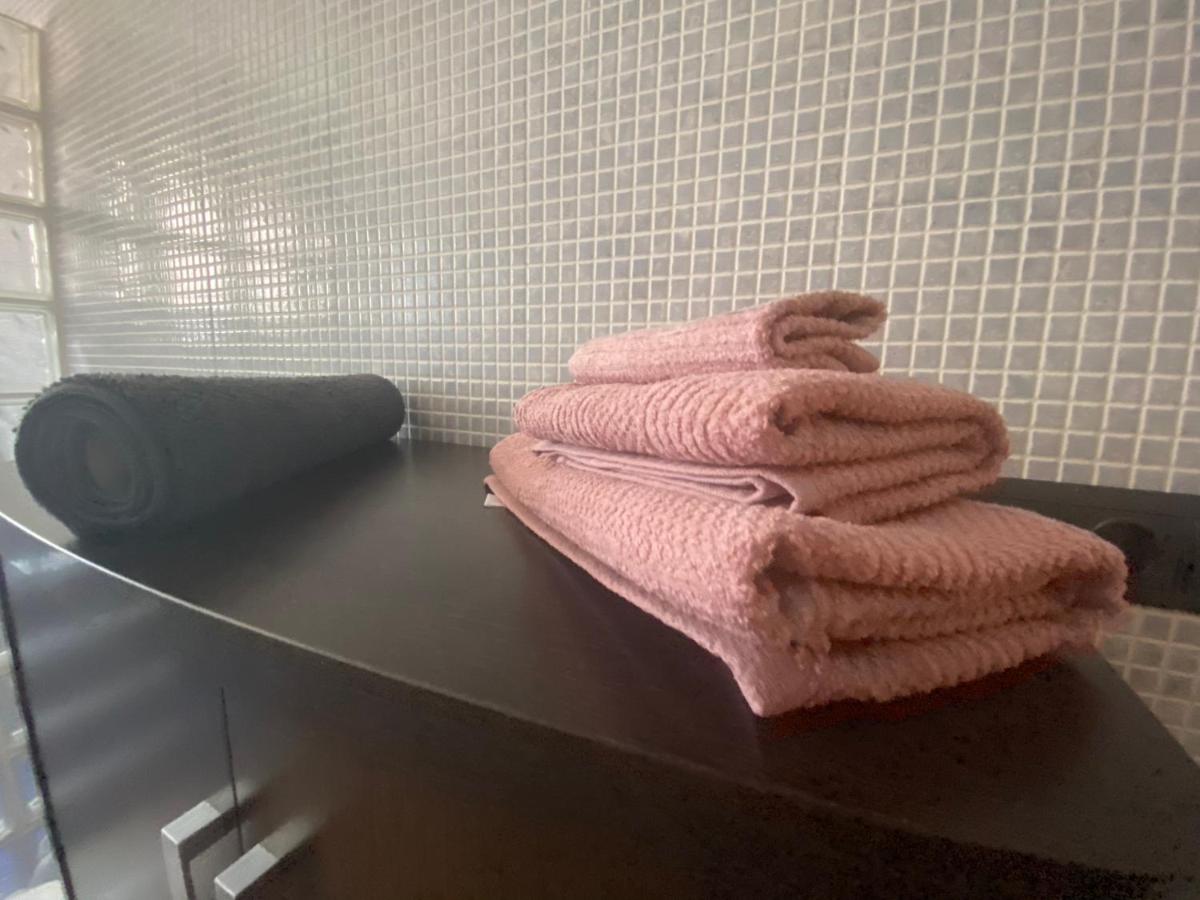 Villa Dolores, un chalet con piscina y barbacoa en la huerta del Segura. - Housity