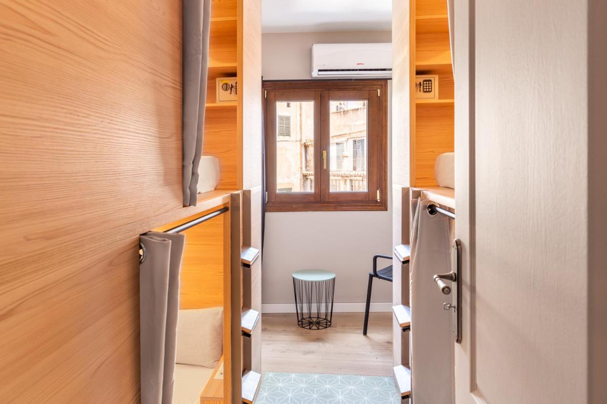 El Josemari Youth Hostel - Albergue Juvenil - Housity