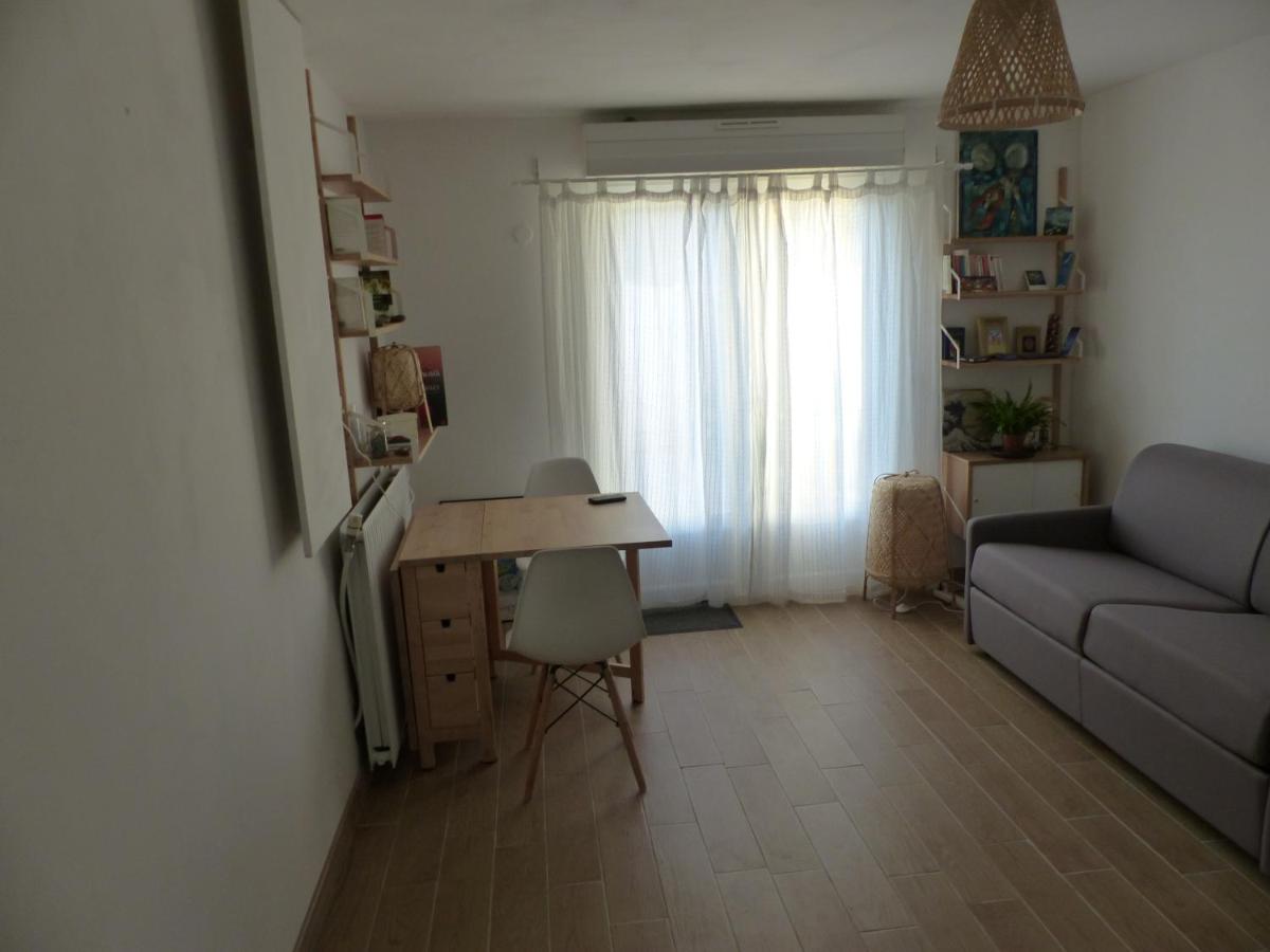 Chambre privative près de l'étang de Thau - Housity