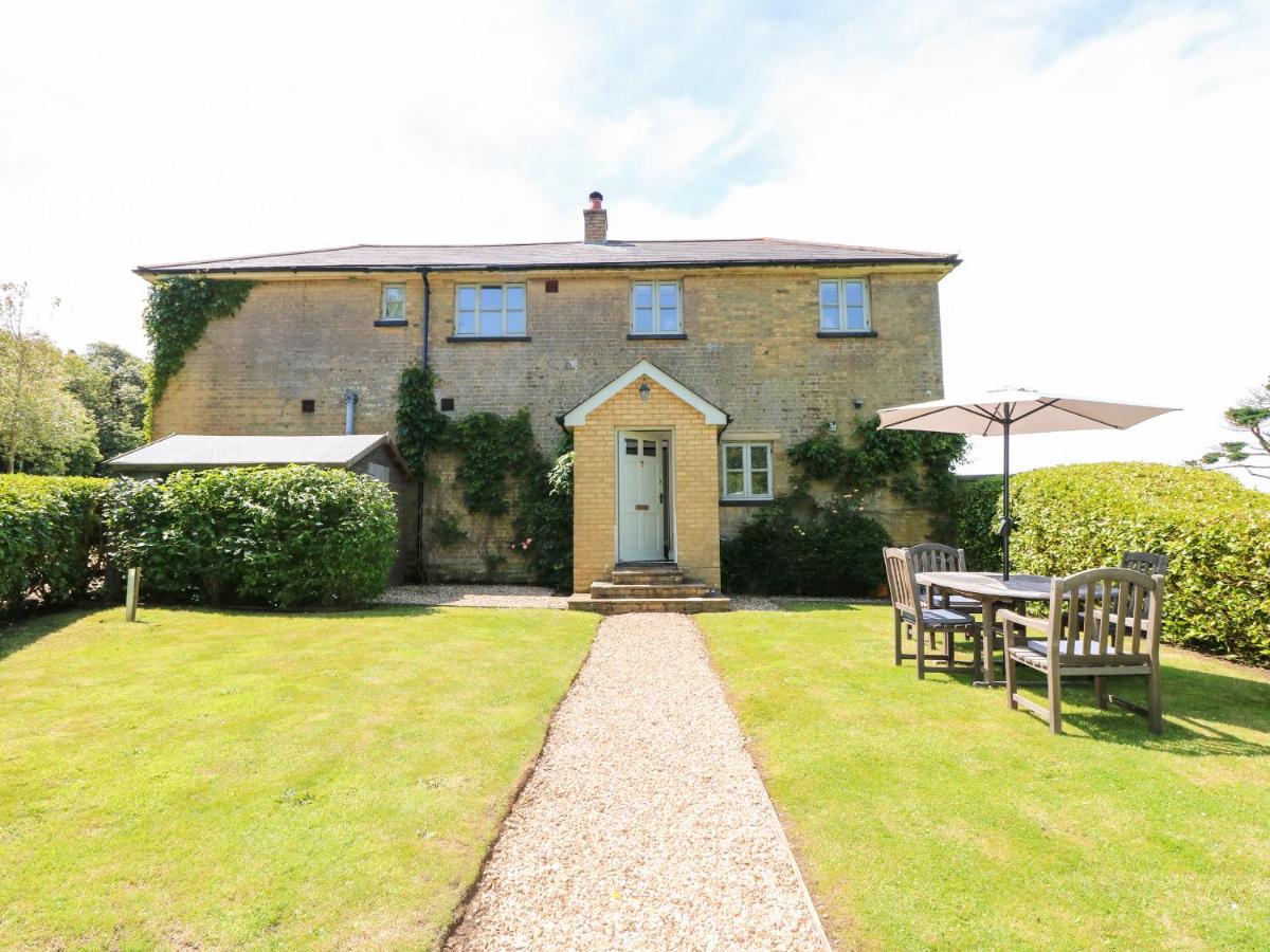 The Coach House - Housity