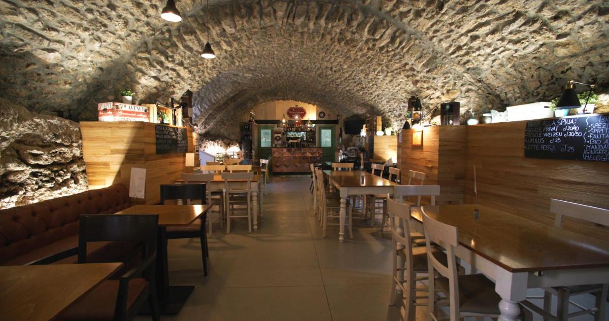 Palazzo Badiale history&rooms - Housity