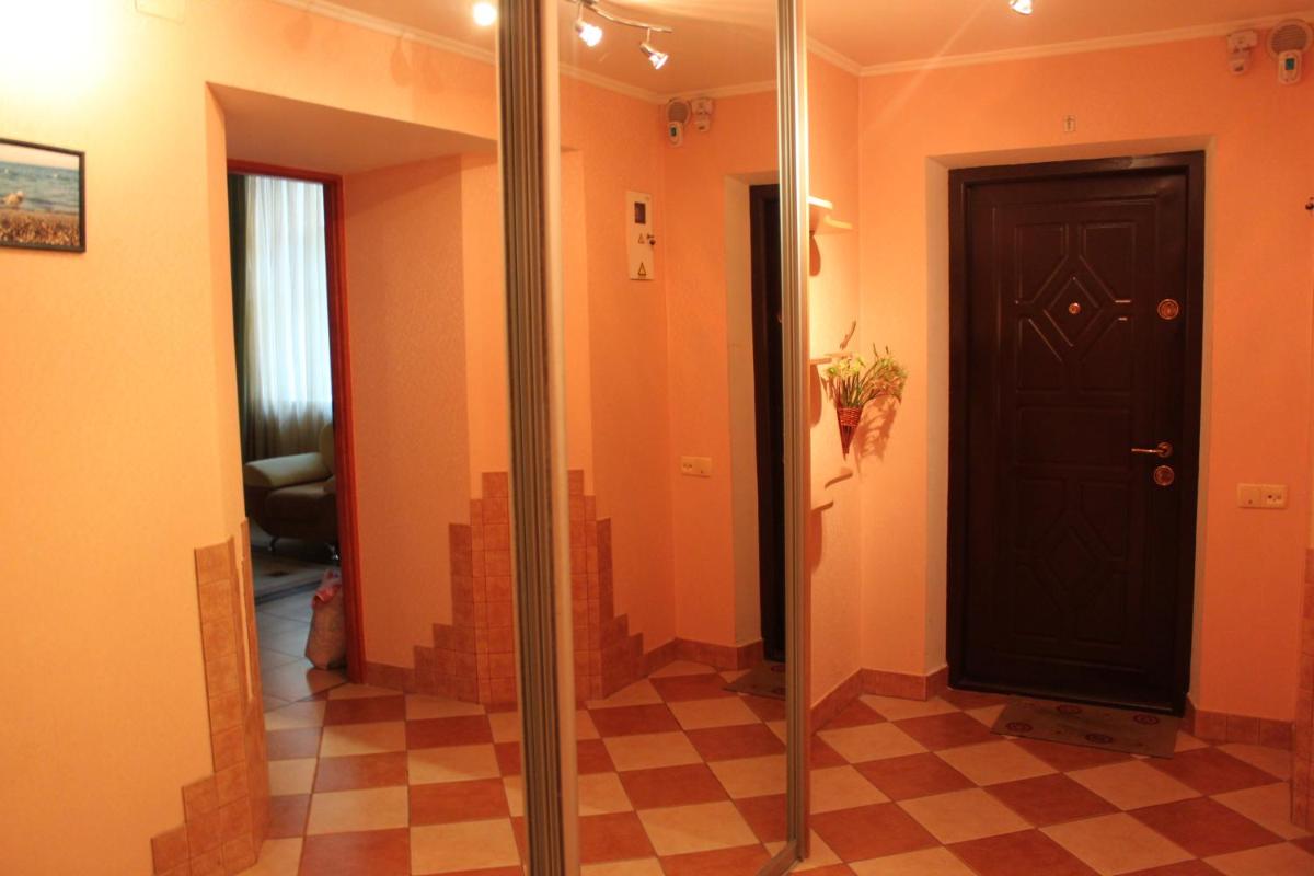 Suitetrails - Apart-Hotel on Preobrajenskaya 24