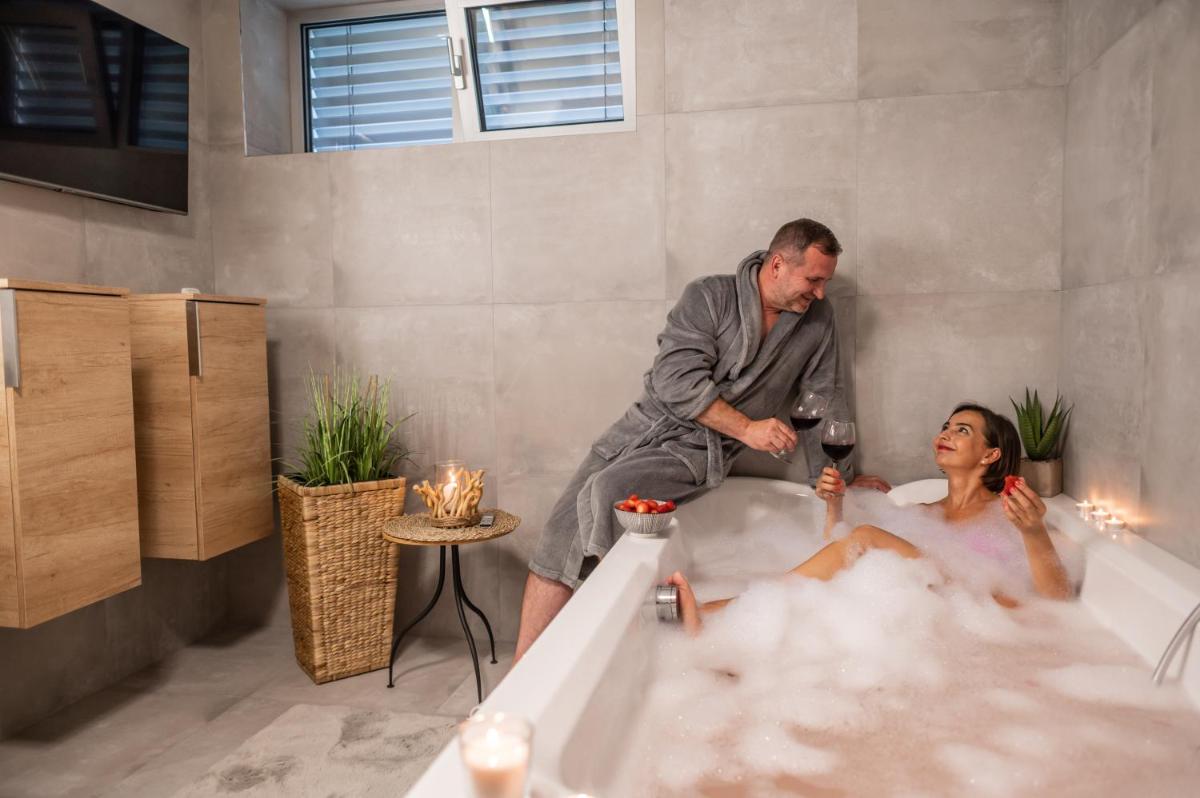 Apartmány Kaskády Luhačovice - Housity