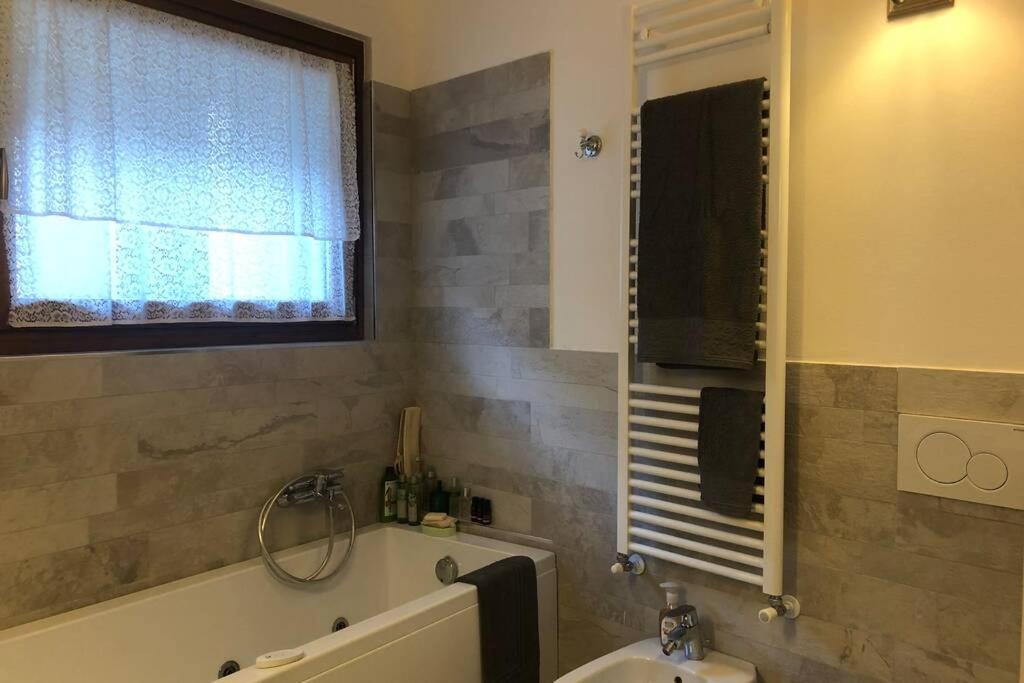 La Poulerie - Suite Dépendance - Housity