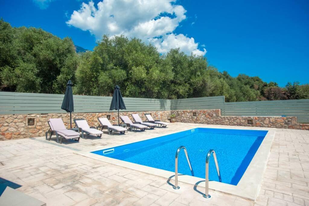 Villa Afrato Calma in Trapezaki-private pool -2 BR - Housity