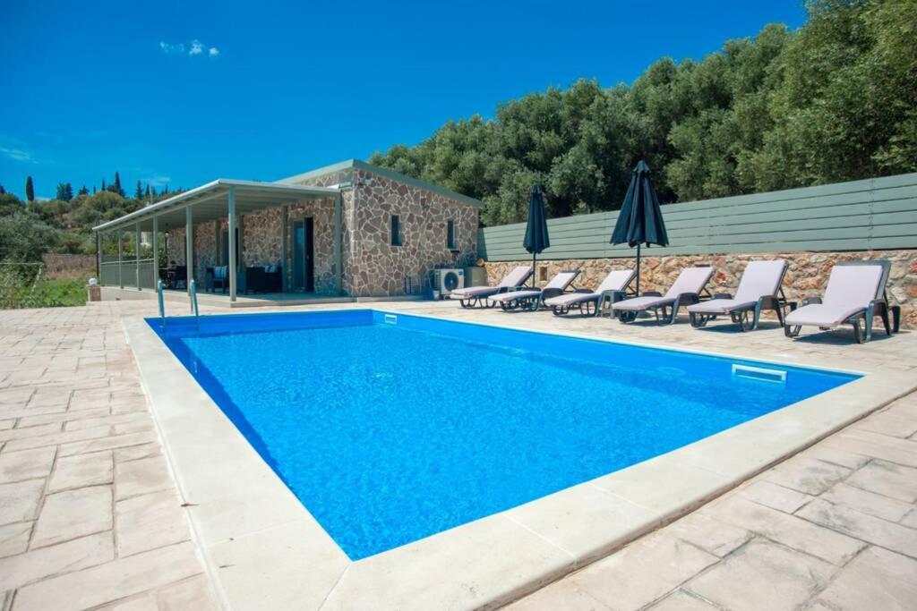 Villa Afrato Calma in Trapezaki-private pool -2 BR - Housity