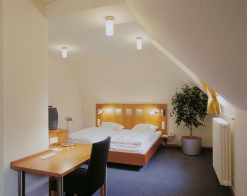 Landhotel zum Schwanen mit Restaurant Mona Liza - Housity