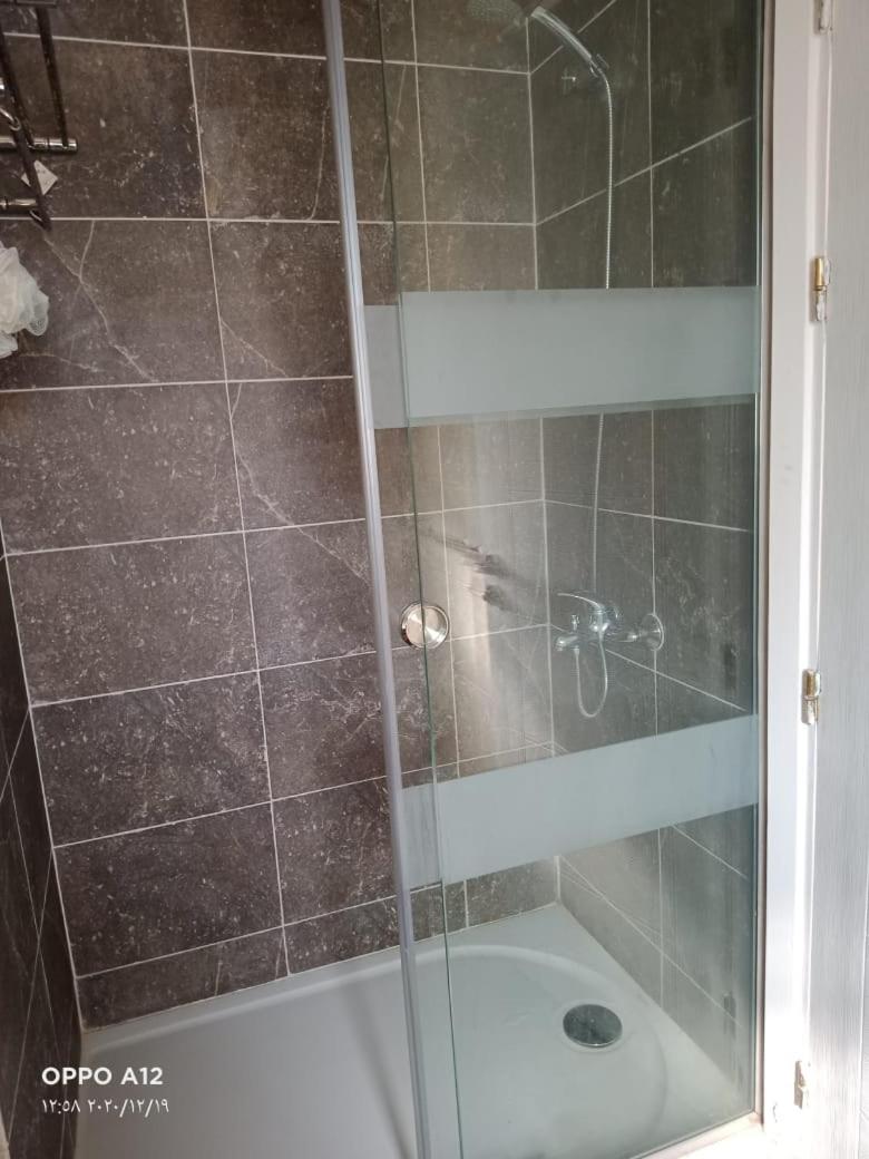 Einbay pool view appartement - Housity