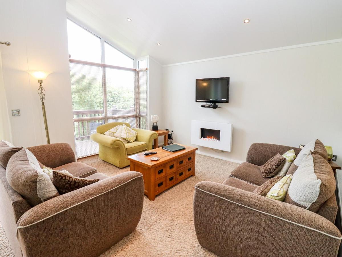 Oak Lodge - Housity