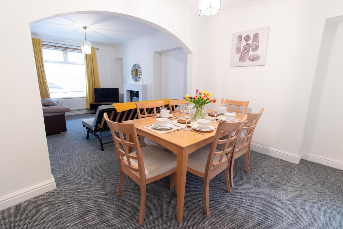 Thorne House - Housity