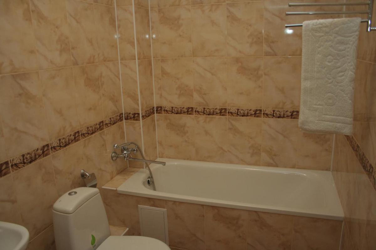 Hotel Aleksandria - Housity
