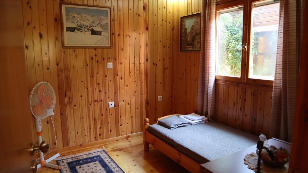 A piece of Heaven! Wooden house with garden! - Housity