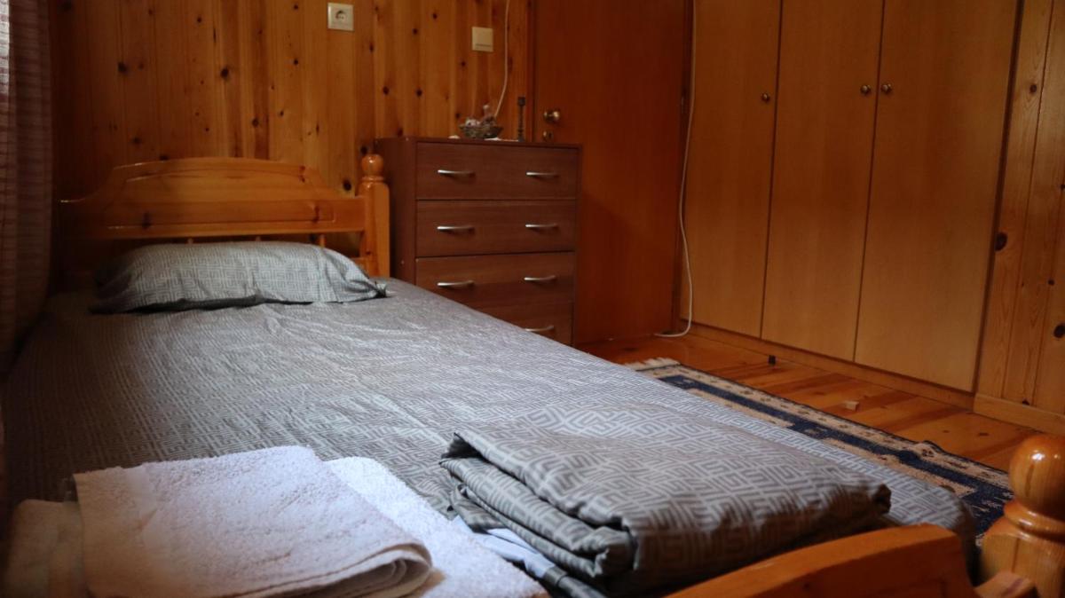 A piece of Heaven! Wooden house with garden! - Housity