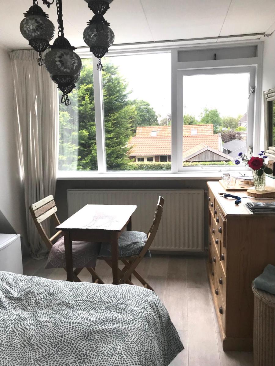 Suitetrails - B&B Bij de Zee centre of Julianadorp 10 min from beaches