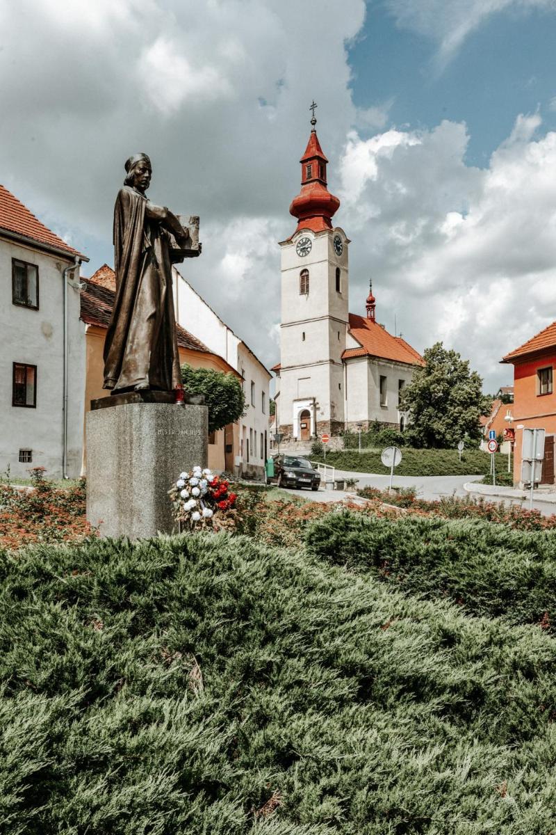 Na Knížecí Husinec - Housity