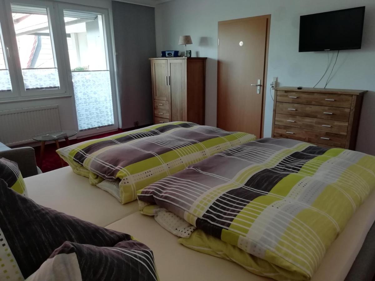 Couple Appartement Pension Volgenandt - Housity
