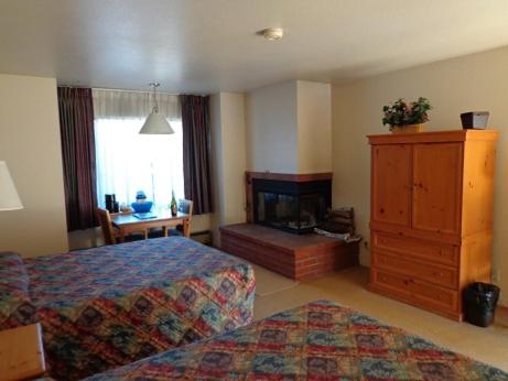 Pacific Gardens Inn - Housity
