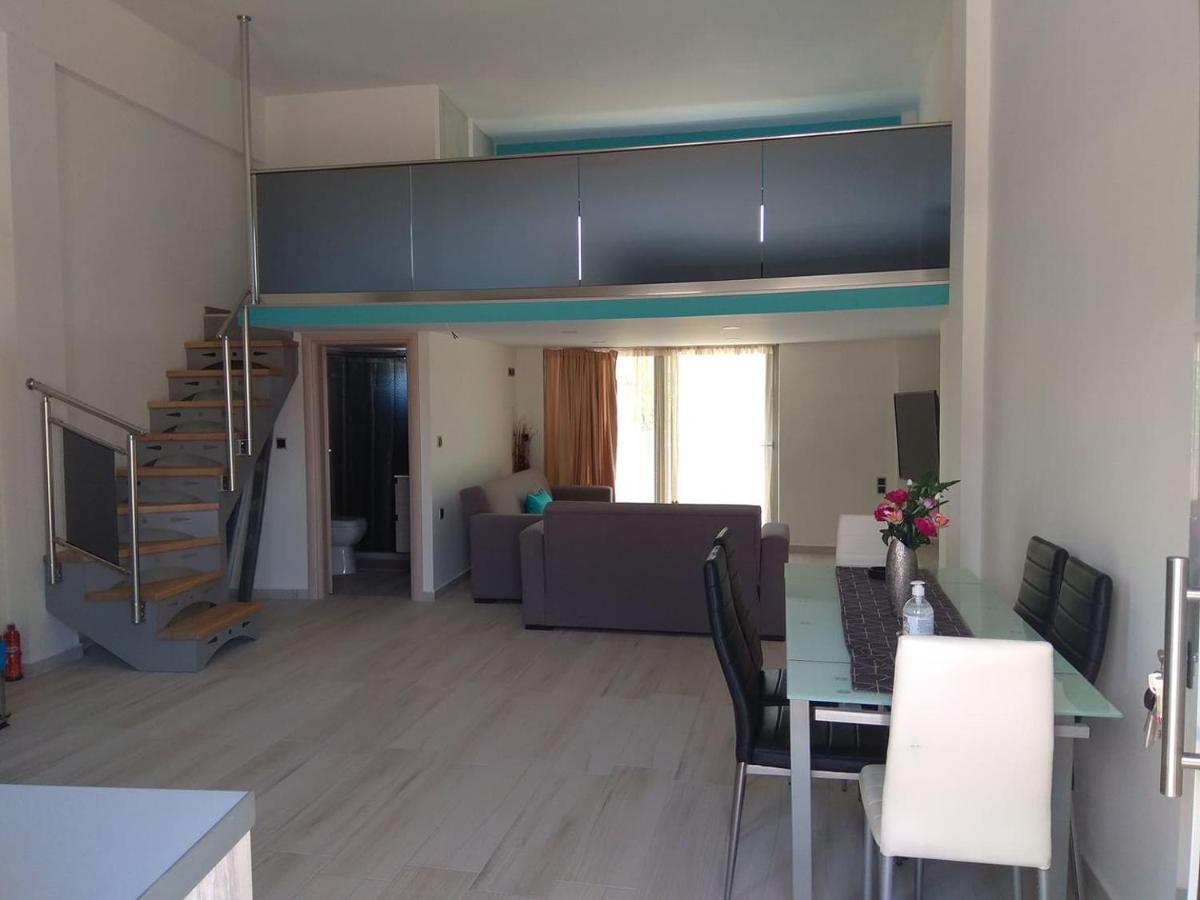 Malamatenia 's Maisonette - Housity