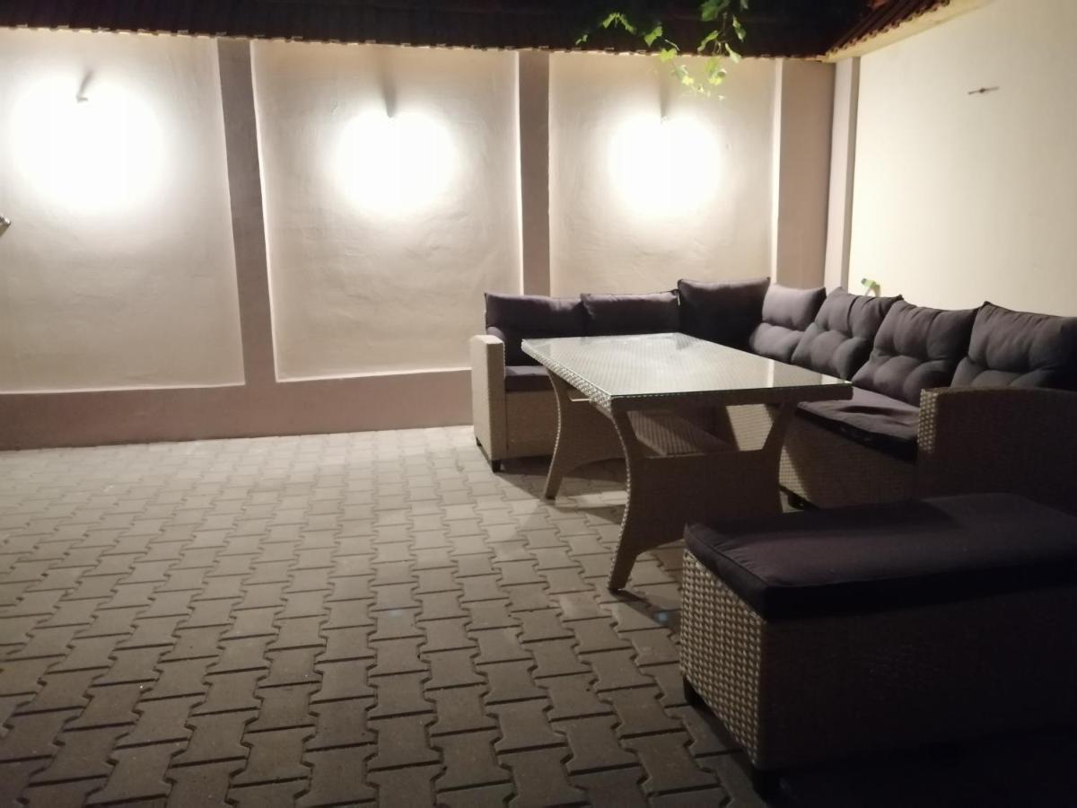 Elizabeth's Rooms - Housity
