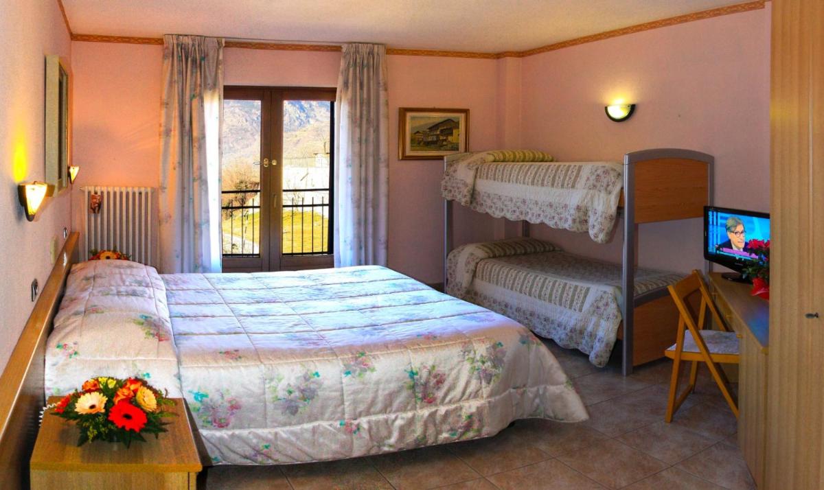 Hotel Les Saisons - Housity