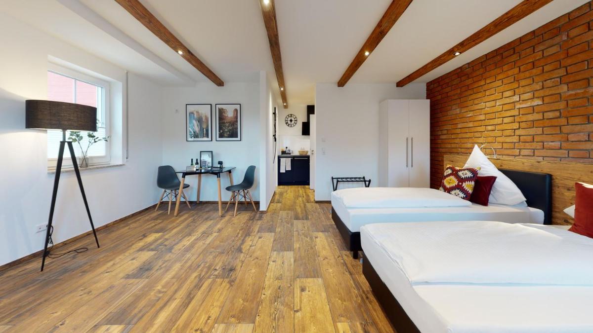 Pension Bottwartal - Housity