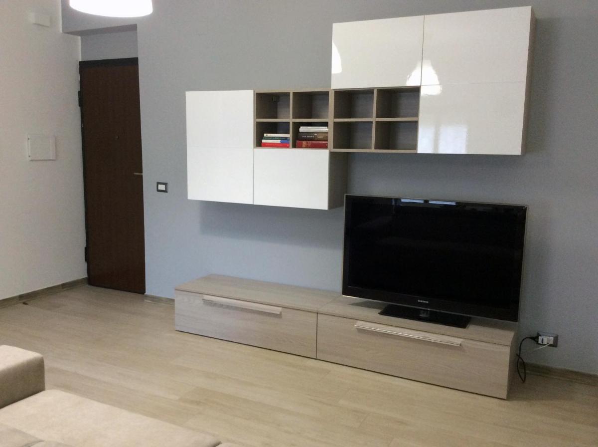 Brevi vacanze a Brolo - Housity